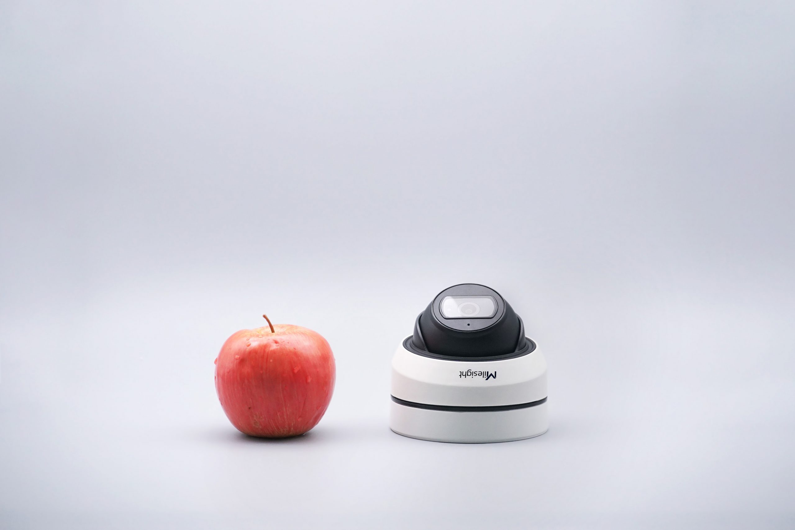 AI Motorized Mini Dome Camera 5 MP