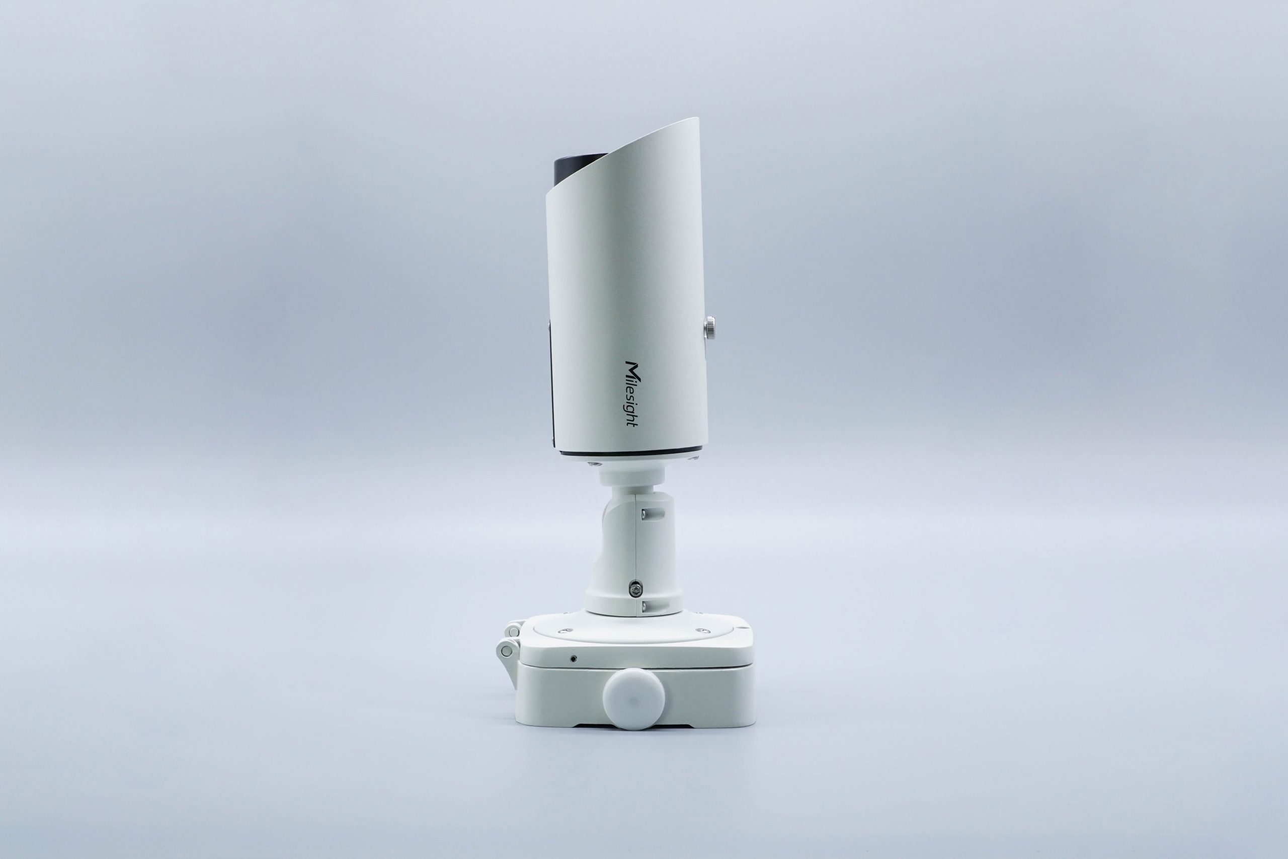 Motorized Pro Bullet Network Camera