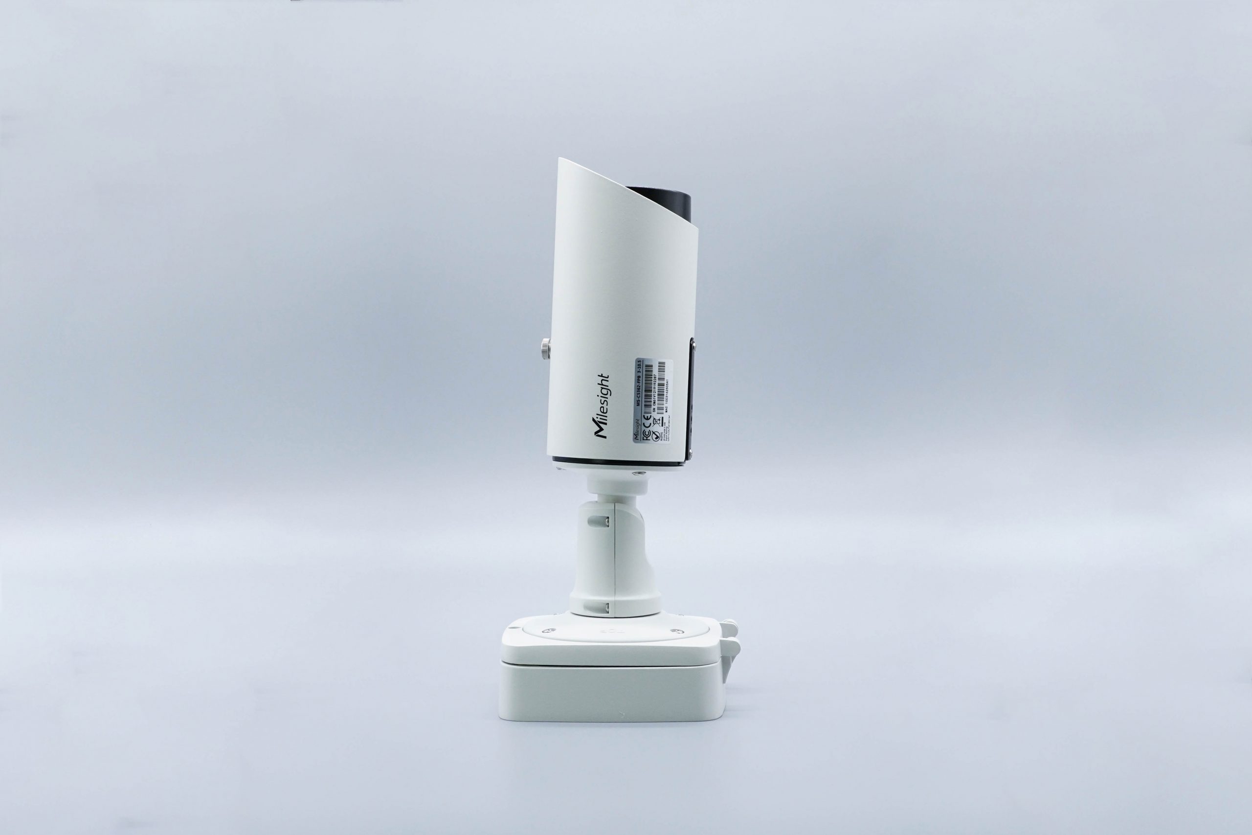 Motorized Pro Bullet Network Camera