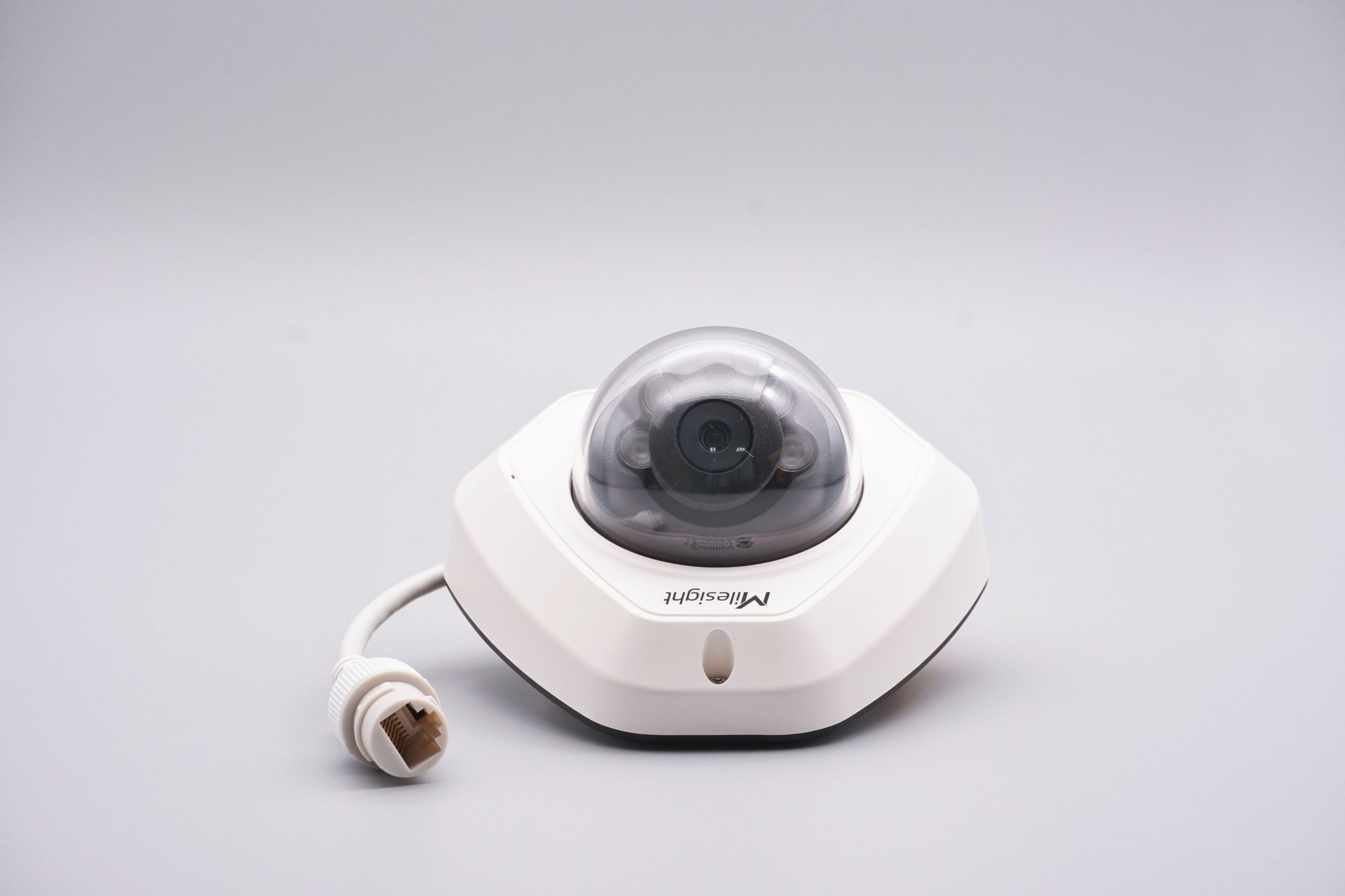 AI Vandal-proof Mini Dome Network Camera 5/8 MP